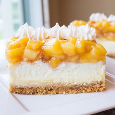 Peaches and Cream Cheesecake Bars